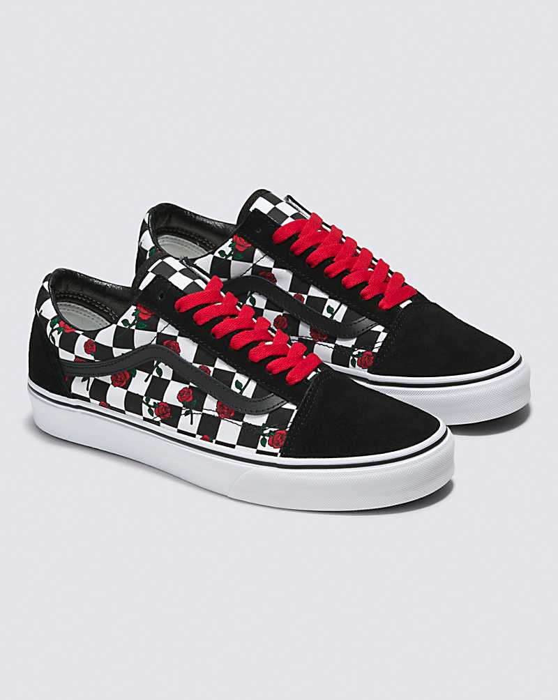 Vans Customs Roses Checkerboard Old Skool Women Sneakers White / Black / Red | JM1-9698