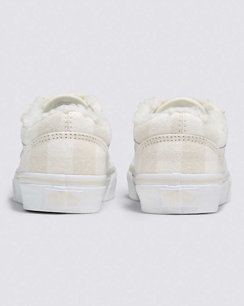 Vans Old Skool V Sherpa Shoe Kids' Sneakers White / White | ZR1-1389