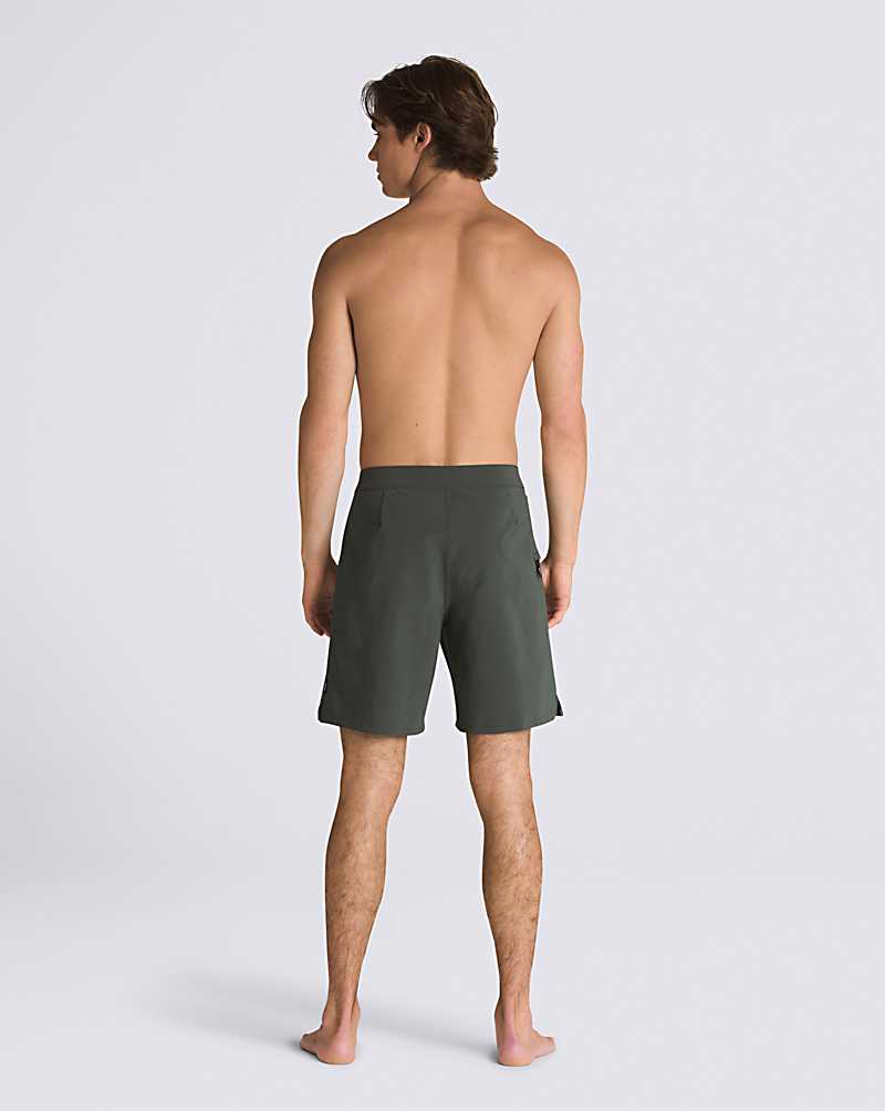 Vans The Daily Solid 18'' Men Boardshorts Deep Green | WO1-6114